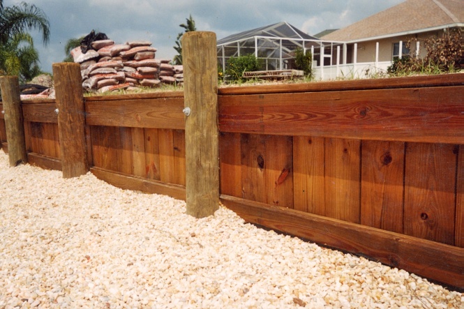 Wooden Seawall Builder in Apollo Beach and Tampa | Hecker Construction Contractors